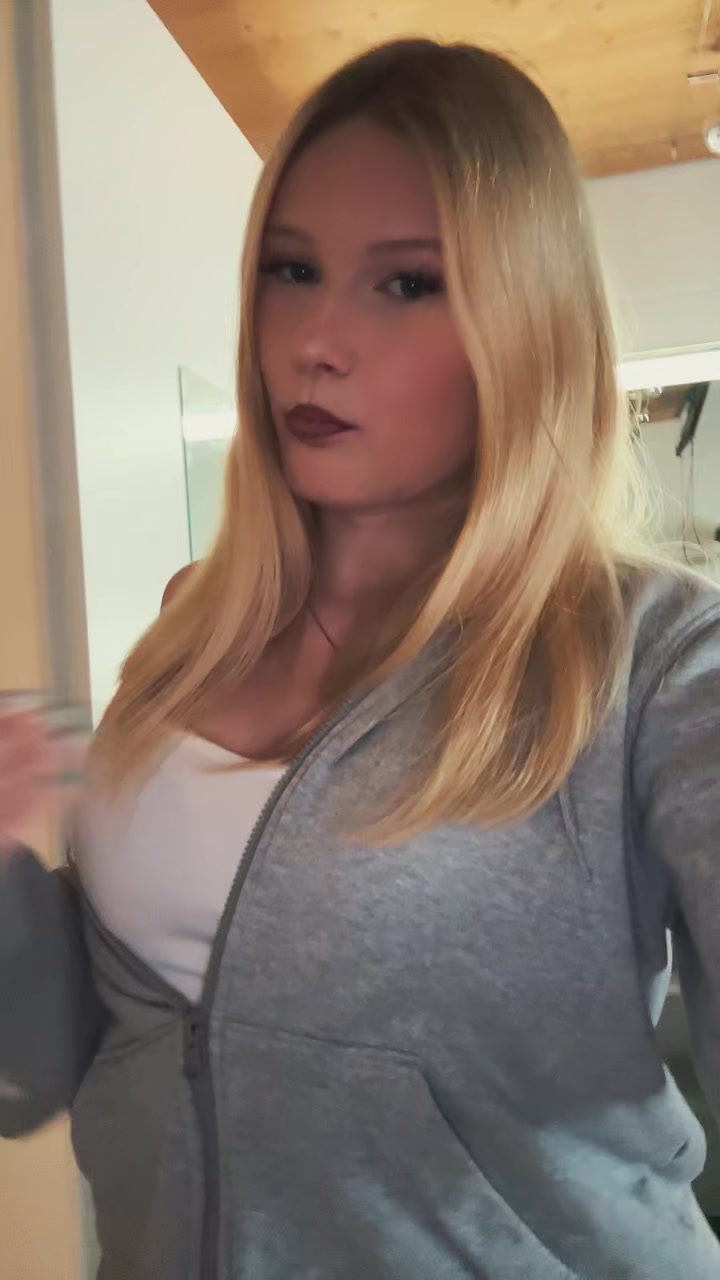 @𝔍𝔢𝔫𝔫𝔶