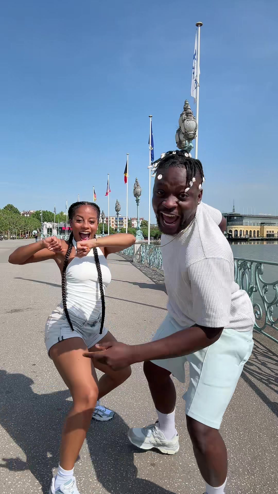 @L&eacute;l&eacute;💫