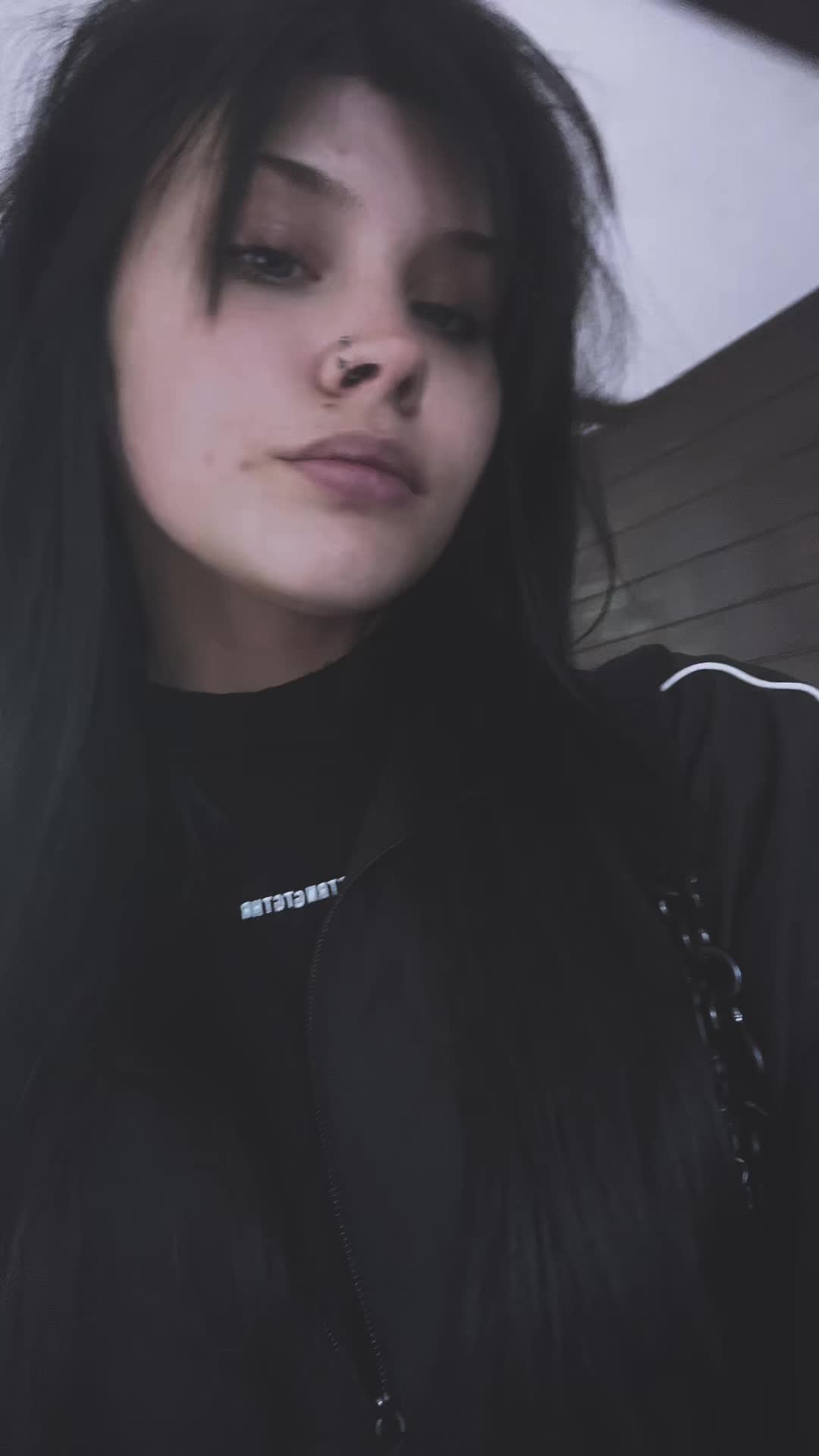 @karolina🕷️