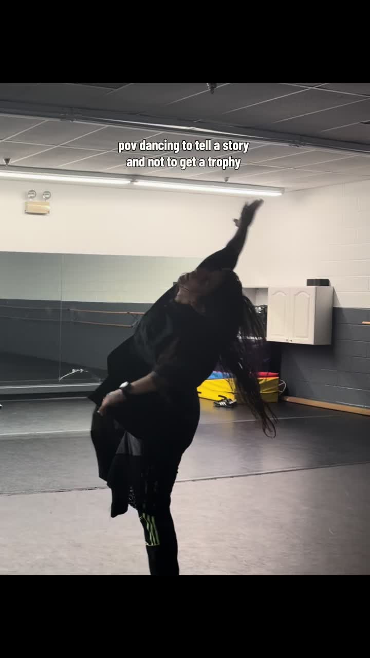 @Borelli’s Dance Gallery