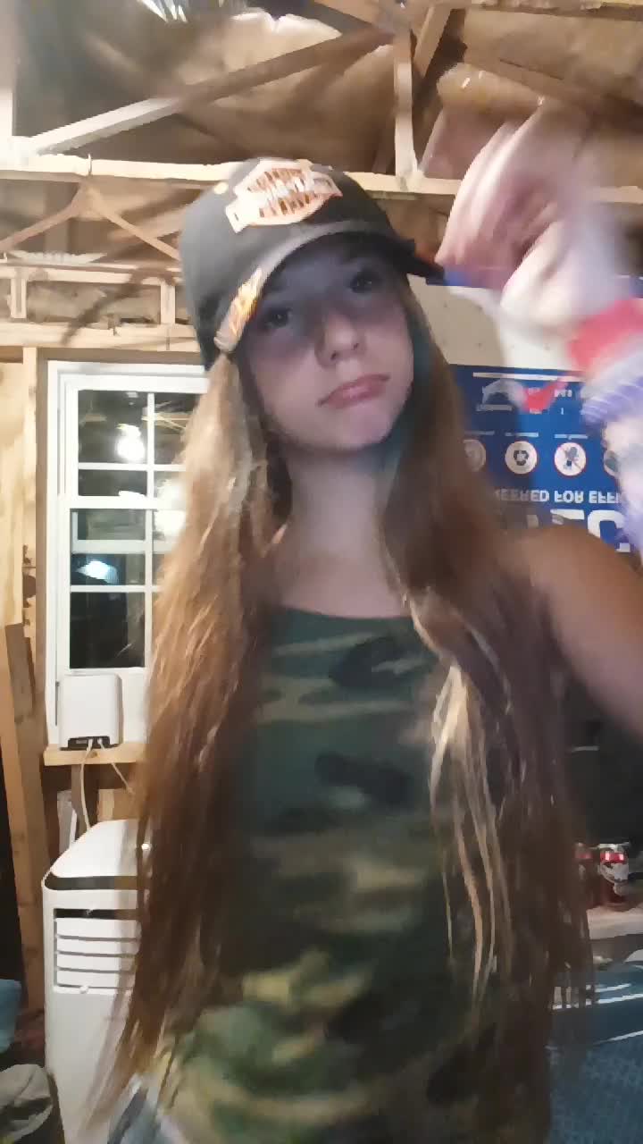 @Mya.D