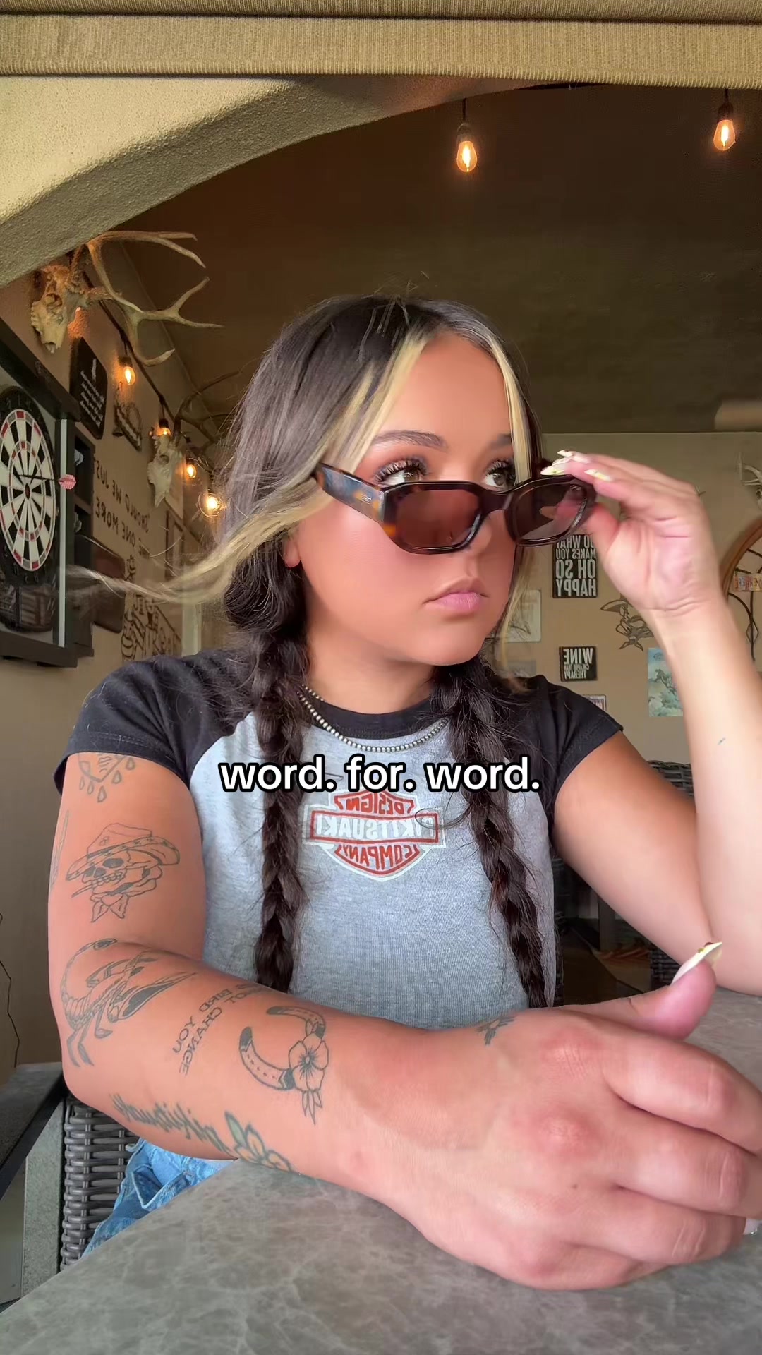 @pikivids_