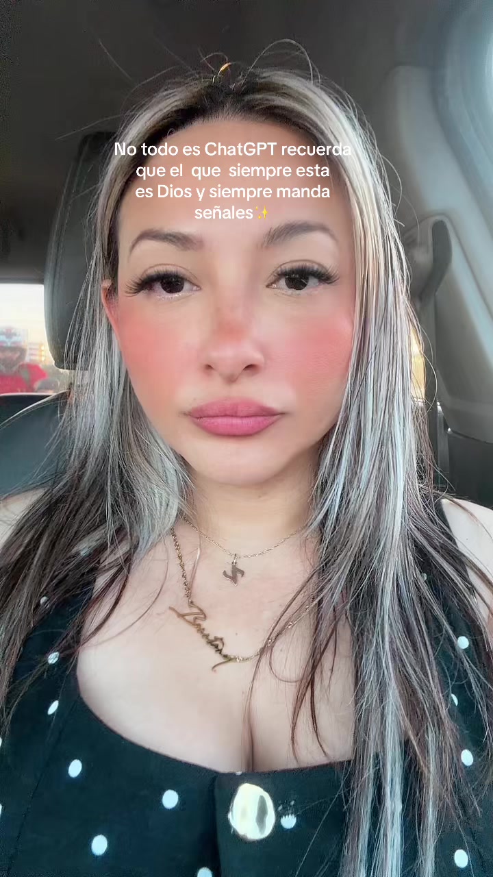 @Solo ll&aacute;mame BZ ✨💋