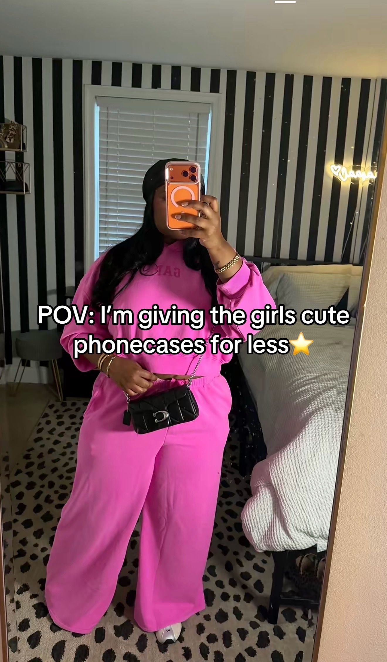 @hotgirlzphonecases