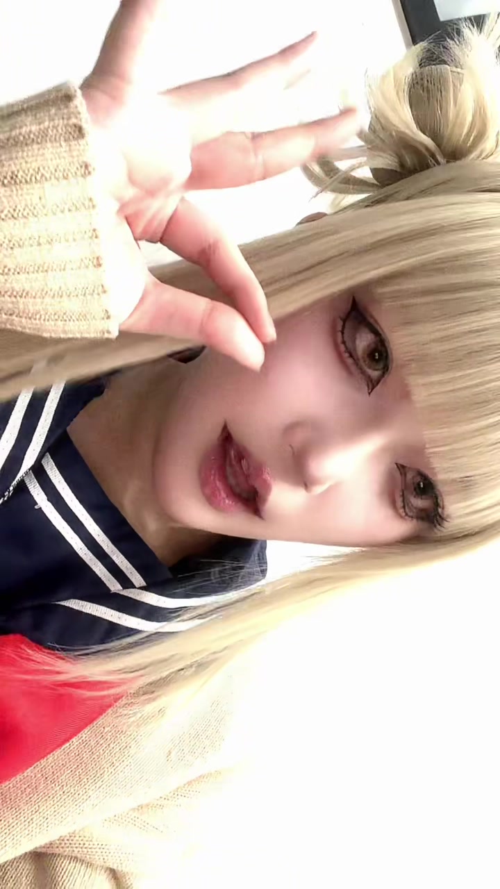 @獏モチ