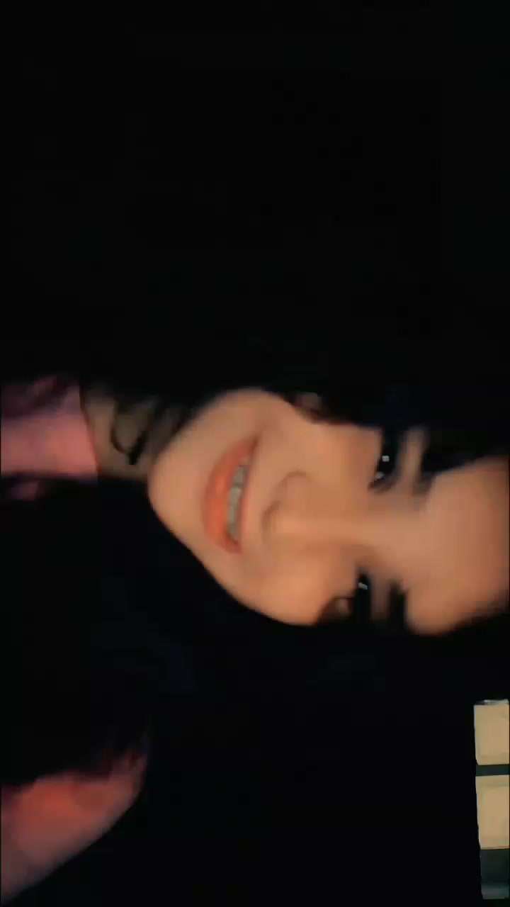 @𐌅𐌉𐌙ꝊꝊ 💋!