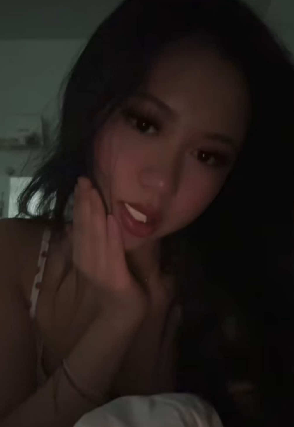 @𝔖𝔢𝔠𝔯𝔢𝔱