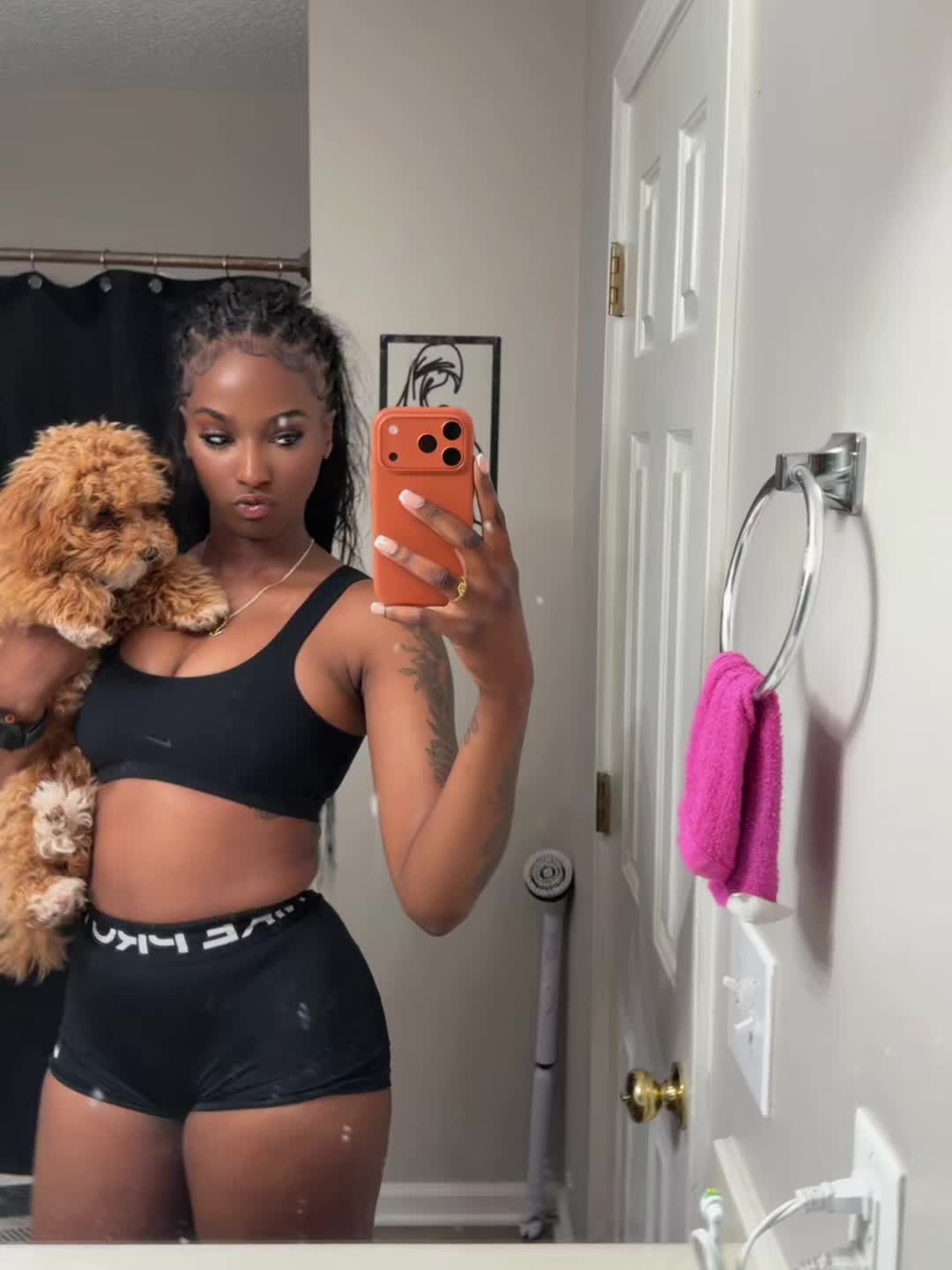@lauryntierre