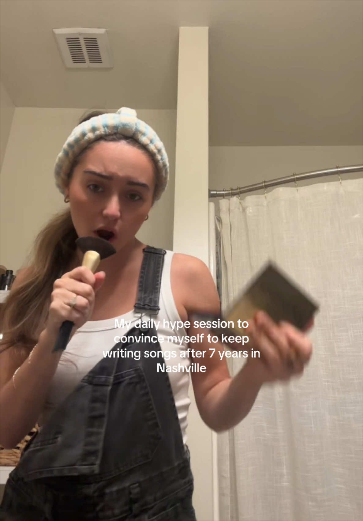 @Kaylinroberson