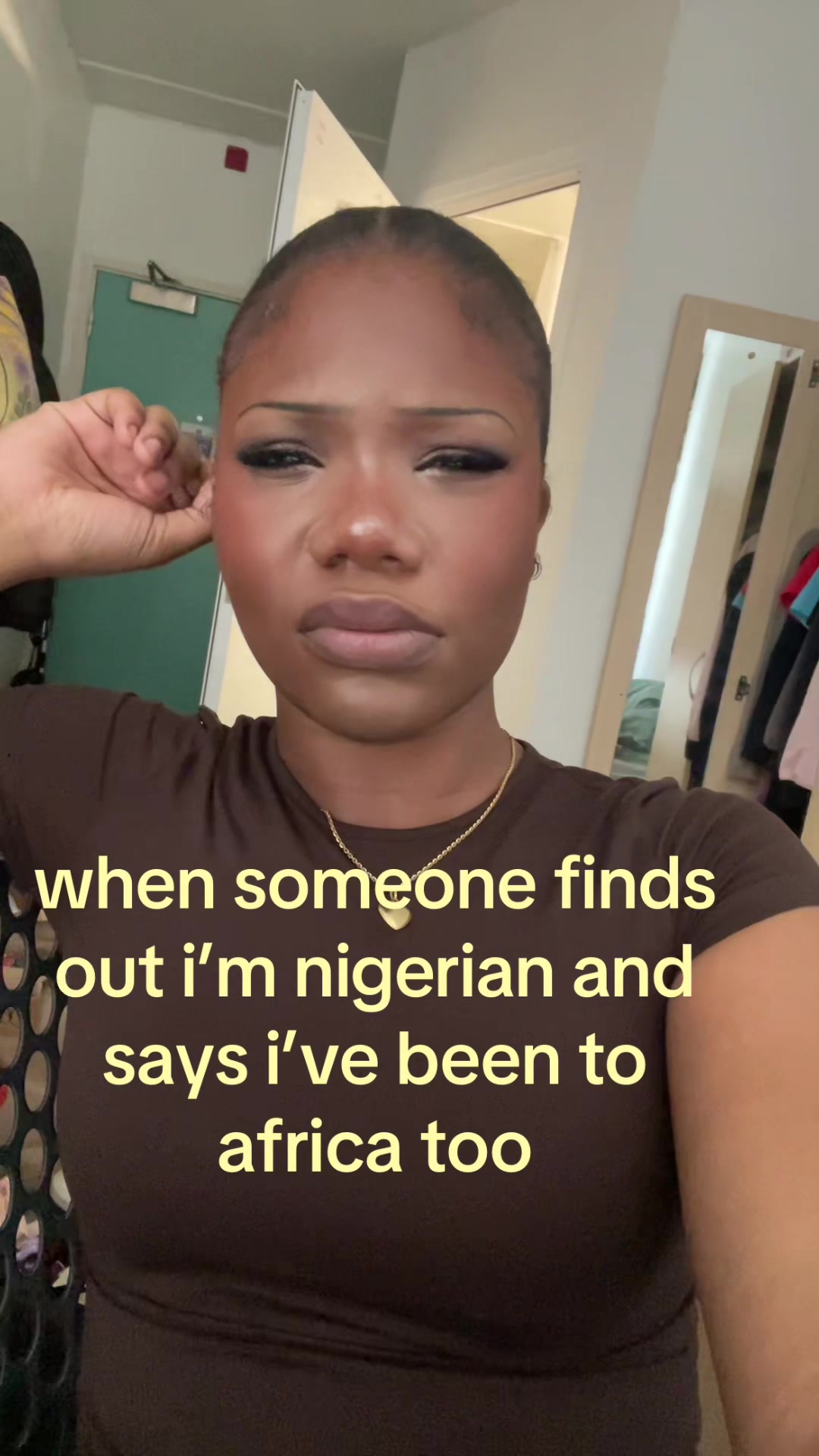 @️