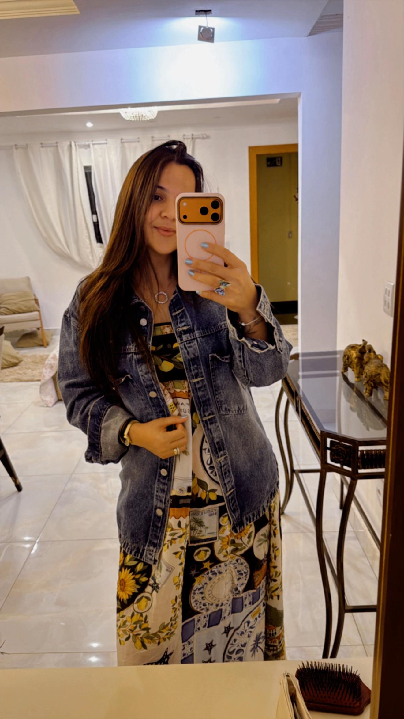 @Lorena Barros