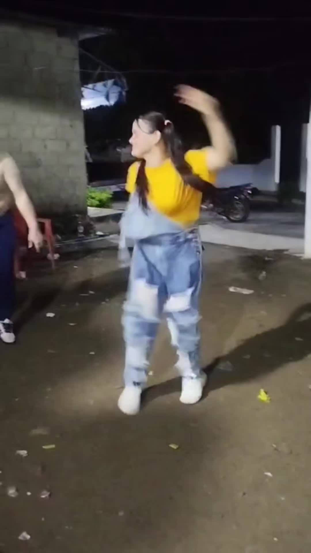 @🪷