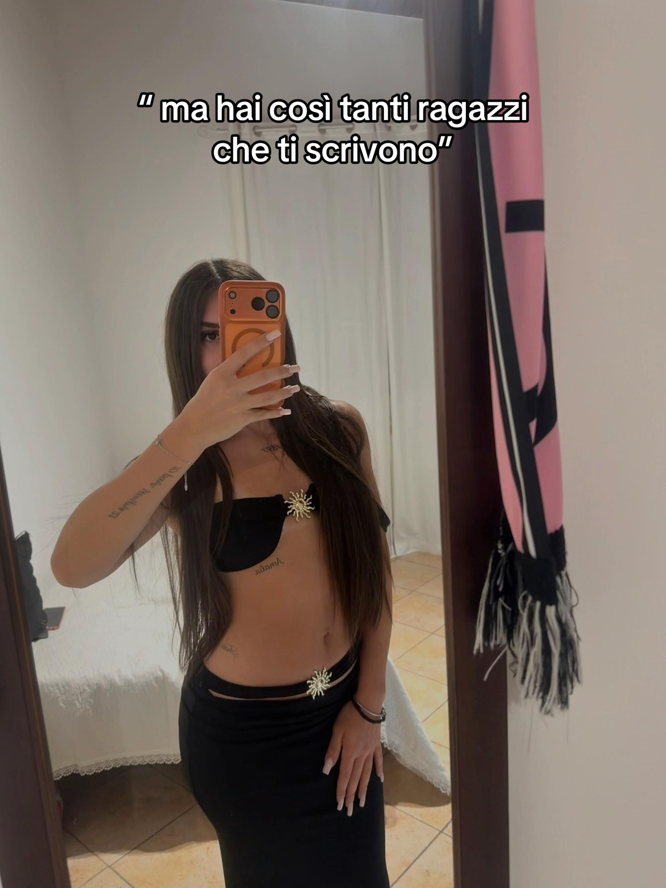 @F E D E👸🏻