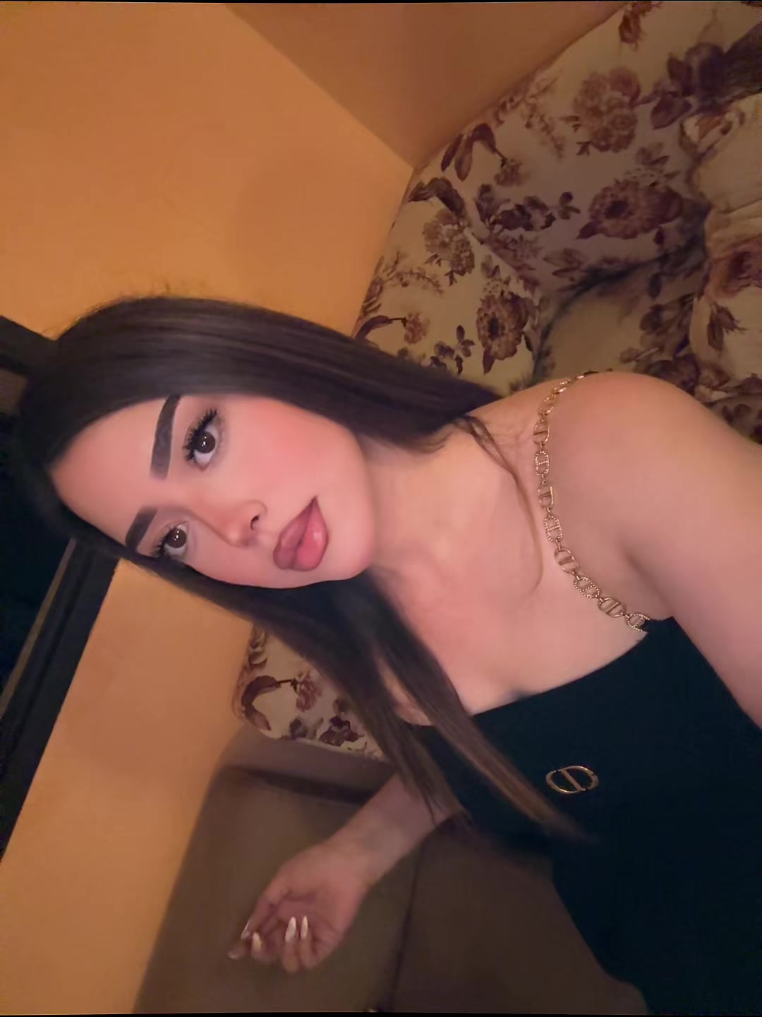 @👽