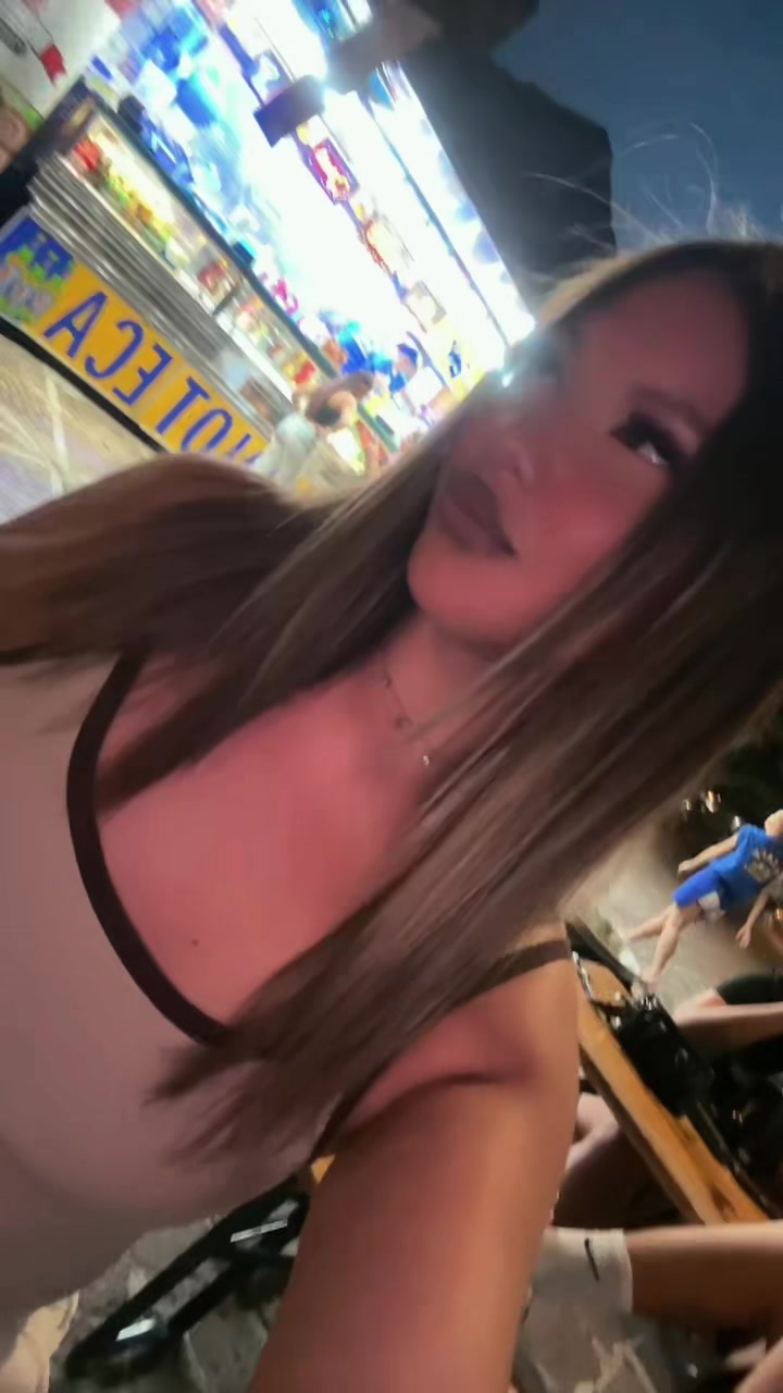 @𝓬𝓱𝓲𝓪𝓻𝓪🪽