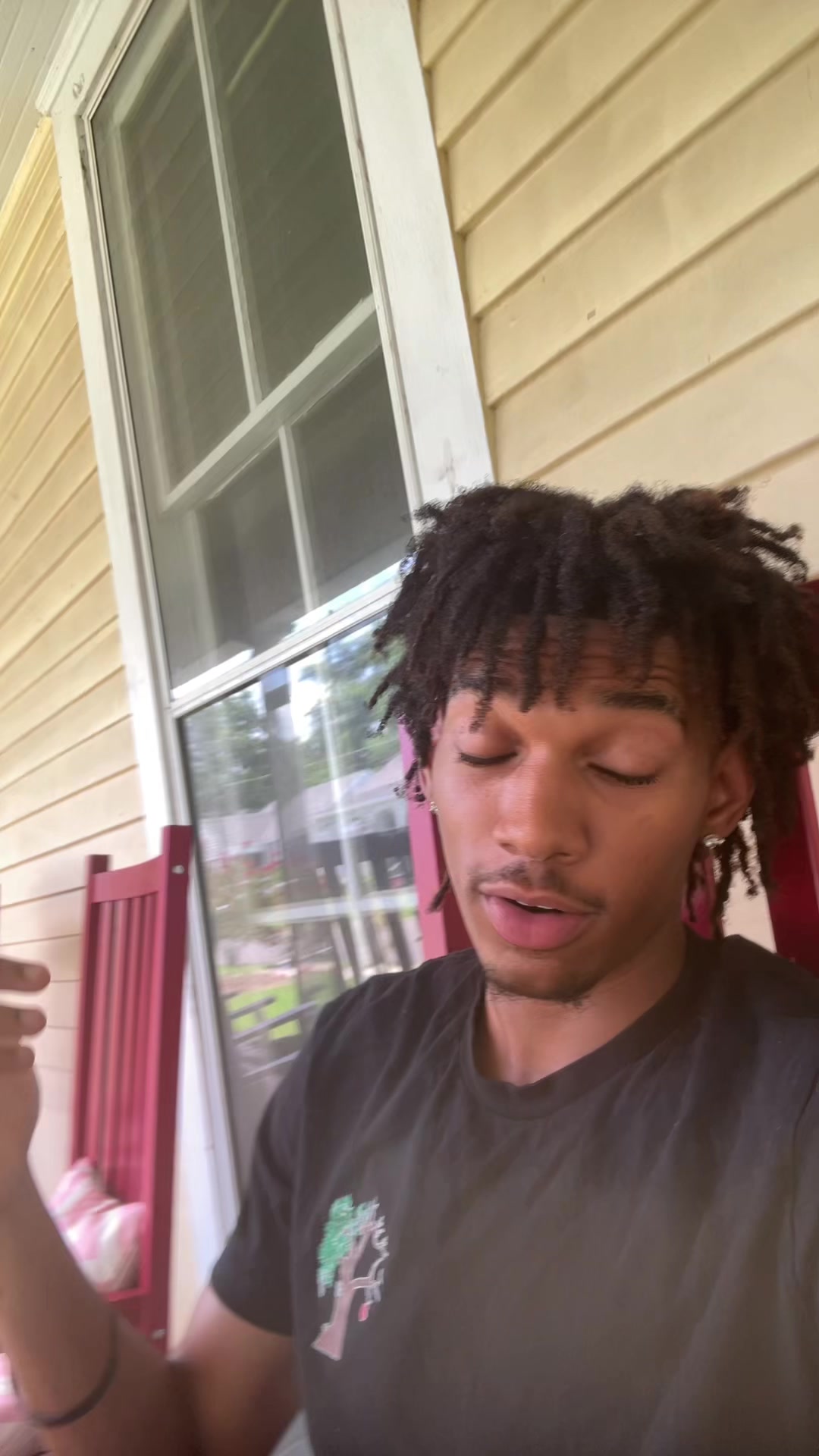 @3
