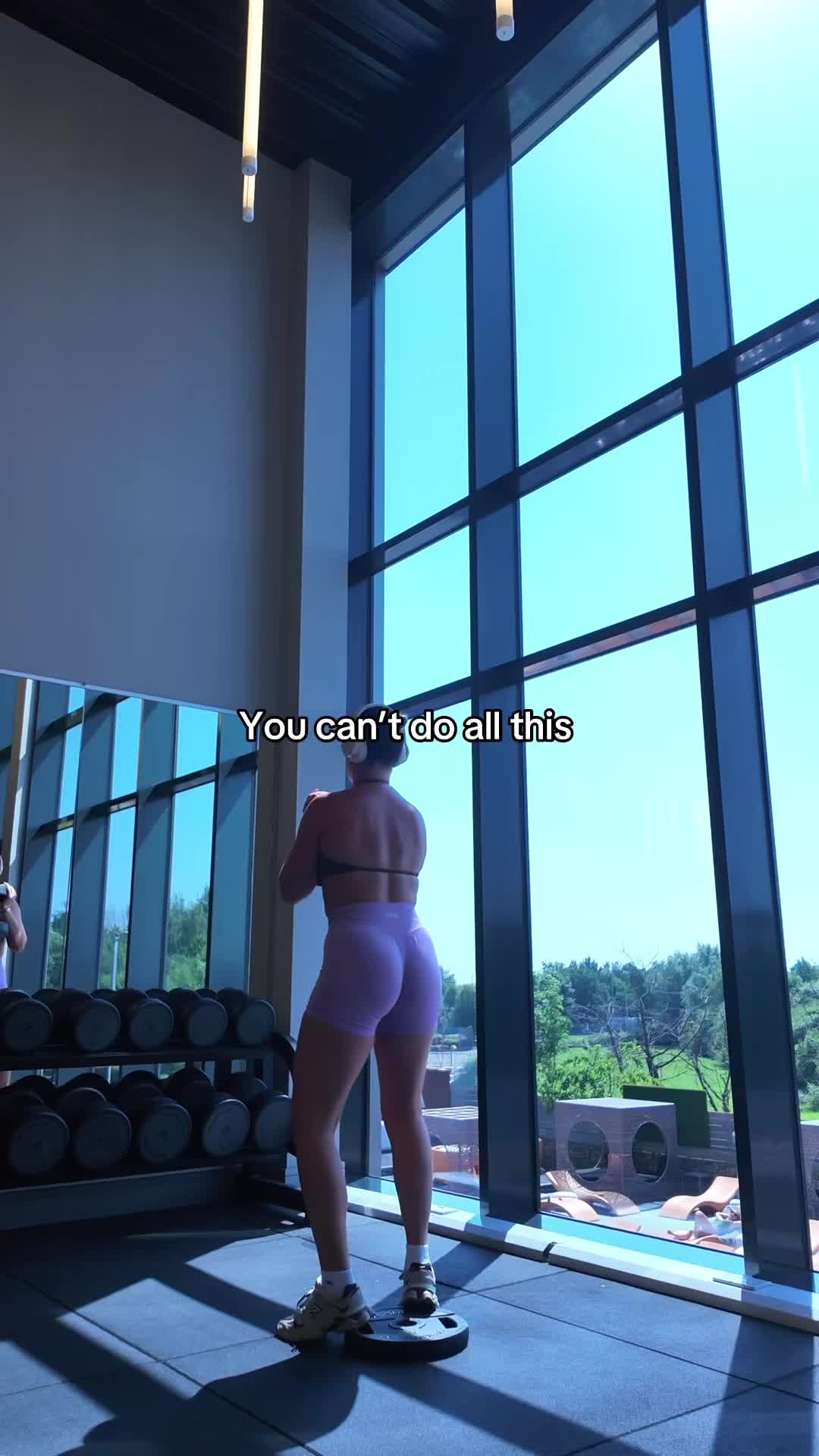 @elbuckles