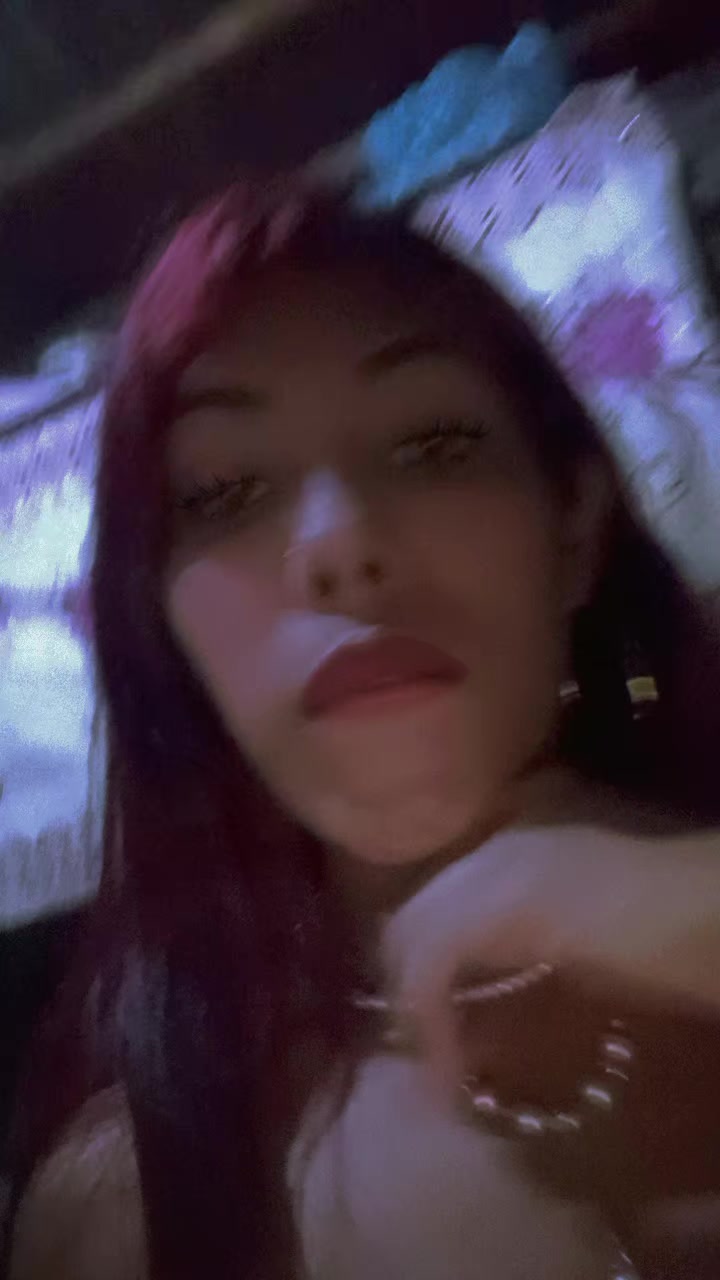 @LaPerversa😻😋😈