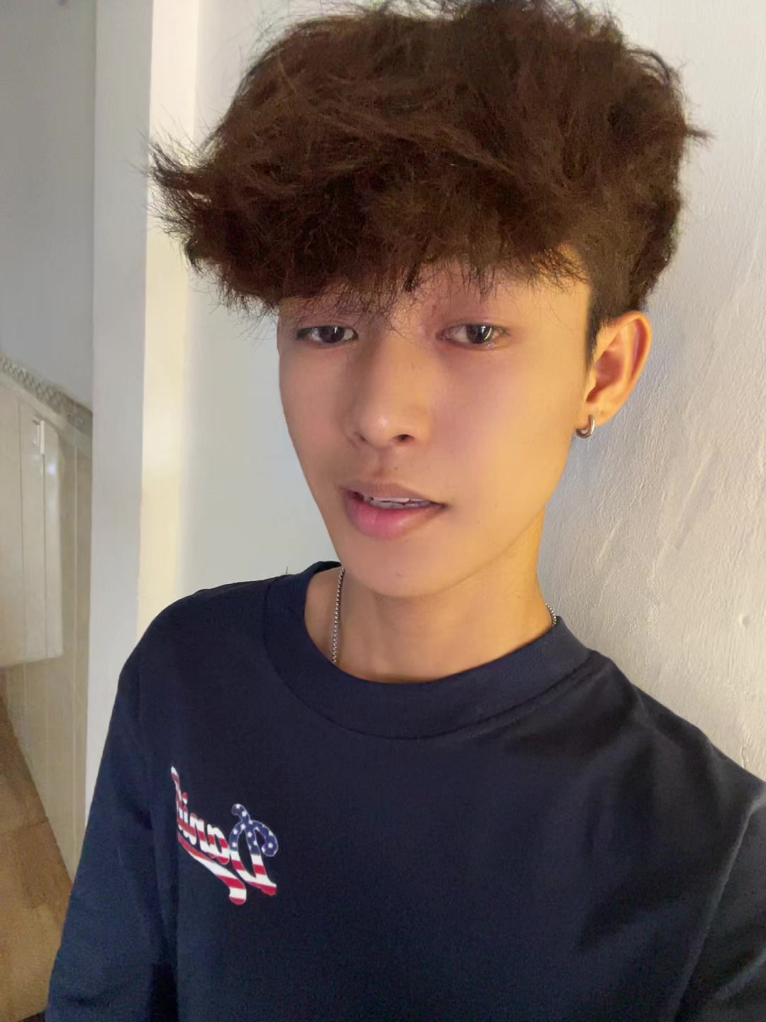 @CHHOŘNG~CHHOŘNG