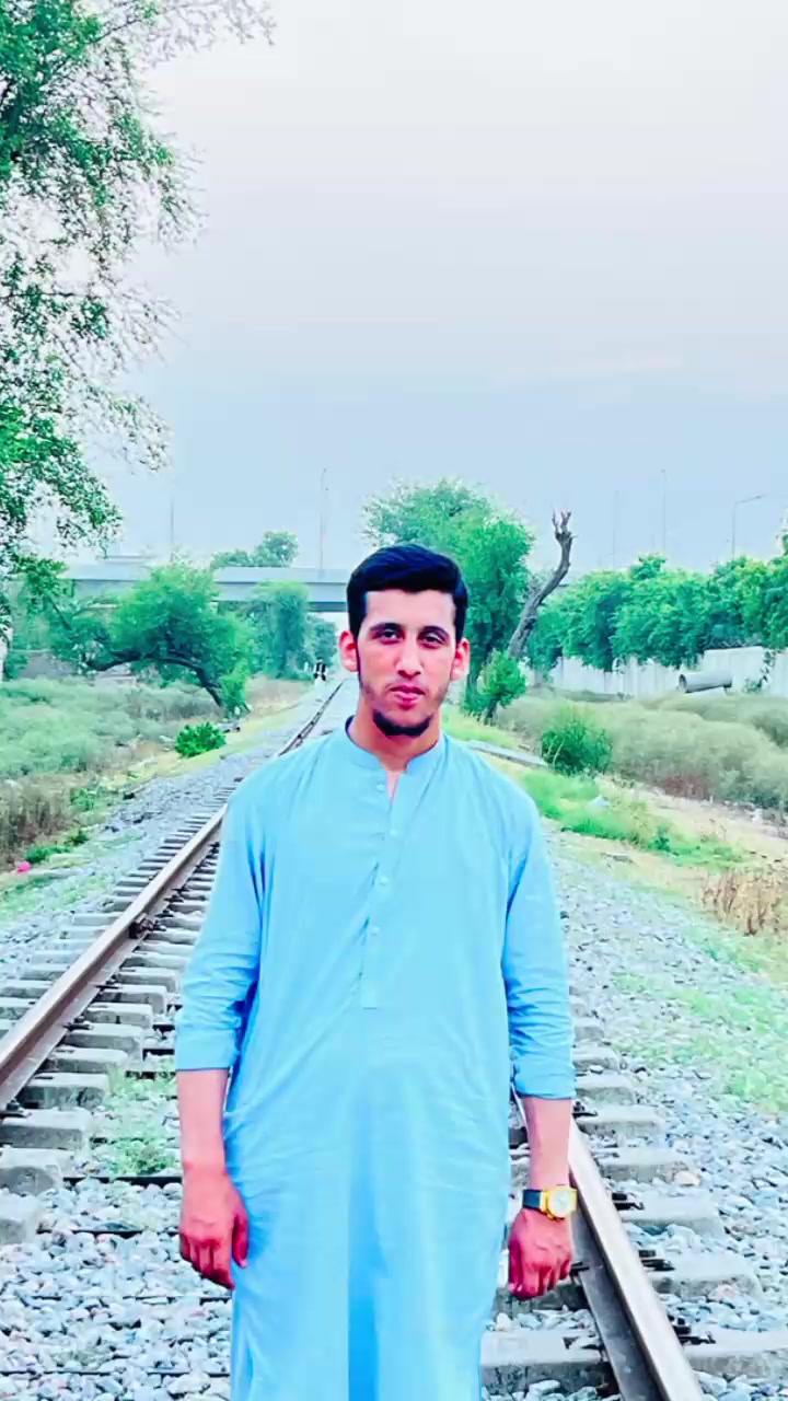 @HAMZA AZIZ ❤️&zwj;🩹🦅
