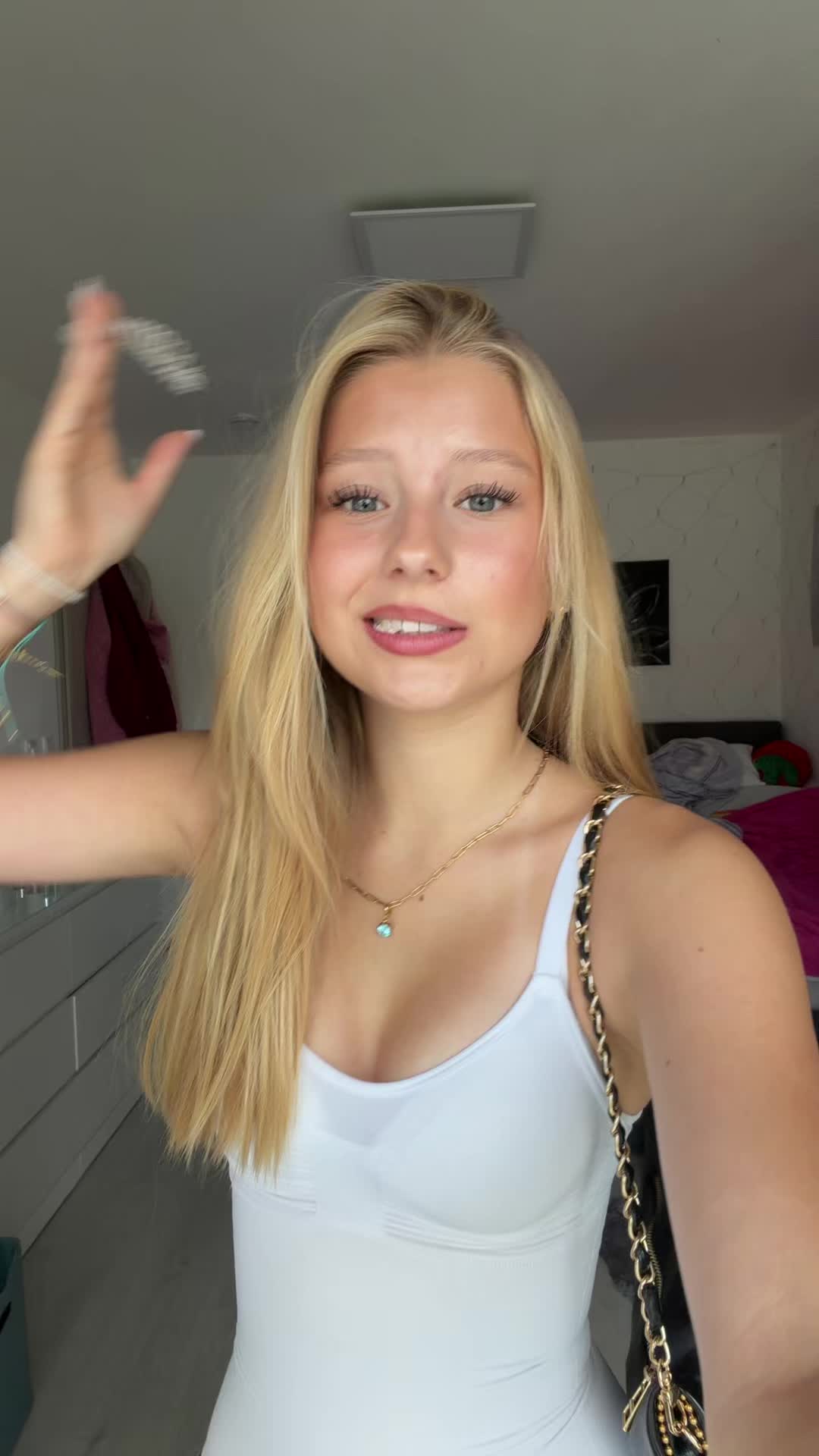 @𝓩𝓵𝓪𝓽𝓪
