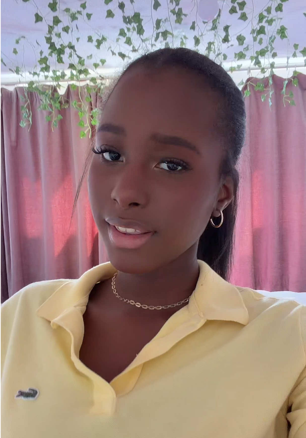 @👩🏾&zwj;🦱ྀིྀི🪽