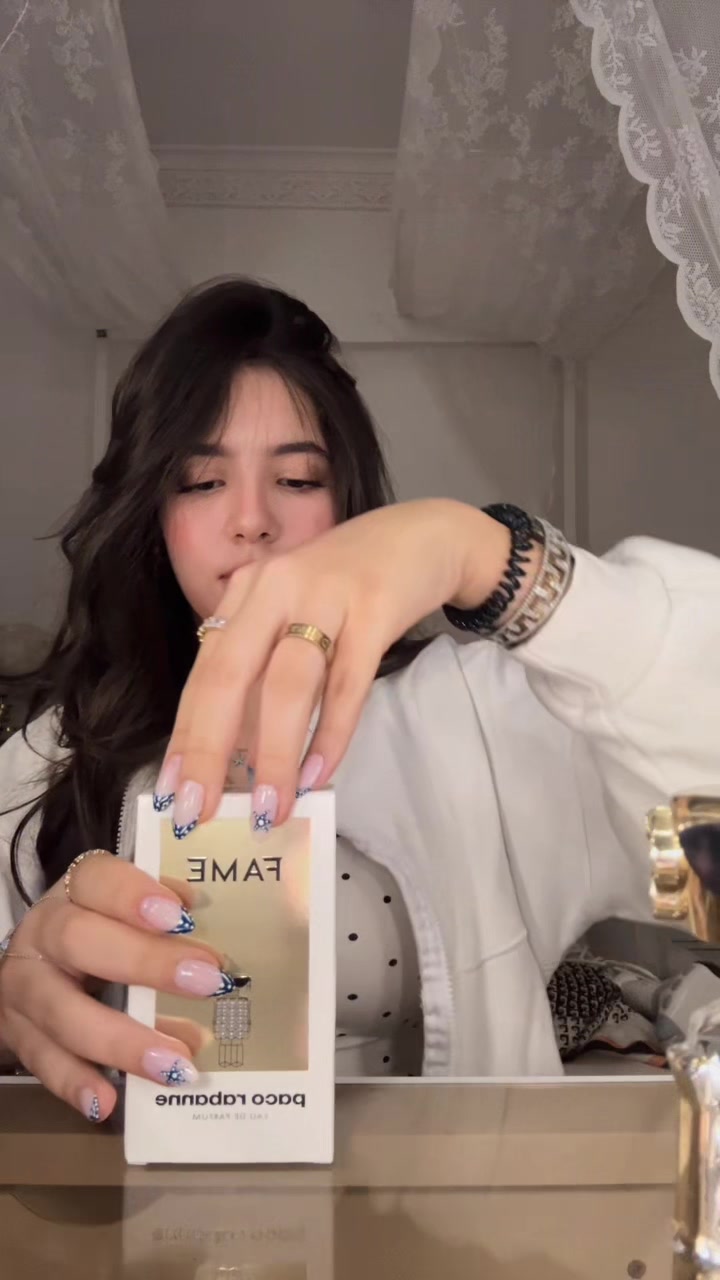 @Ghita Ritaj Zghari 🥥
