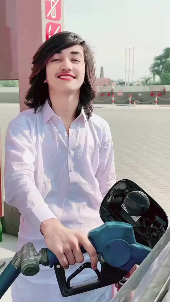 @dilawar Cherry 143