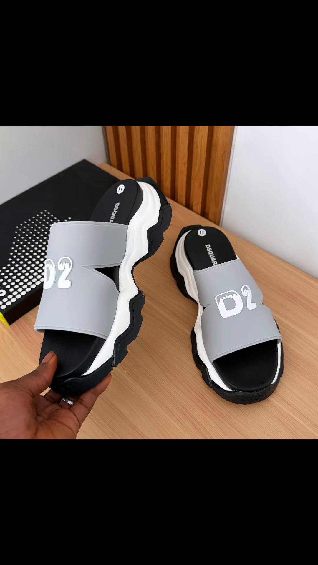 @Enatel Foot Locker