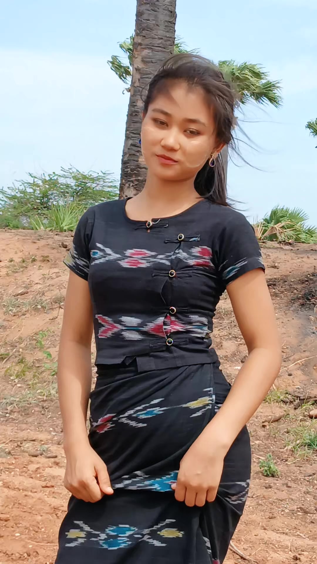 @Shwe Ni Ma