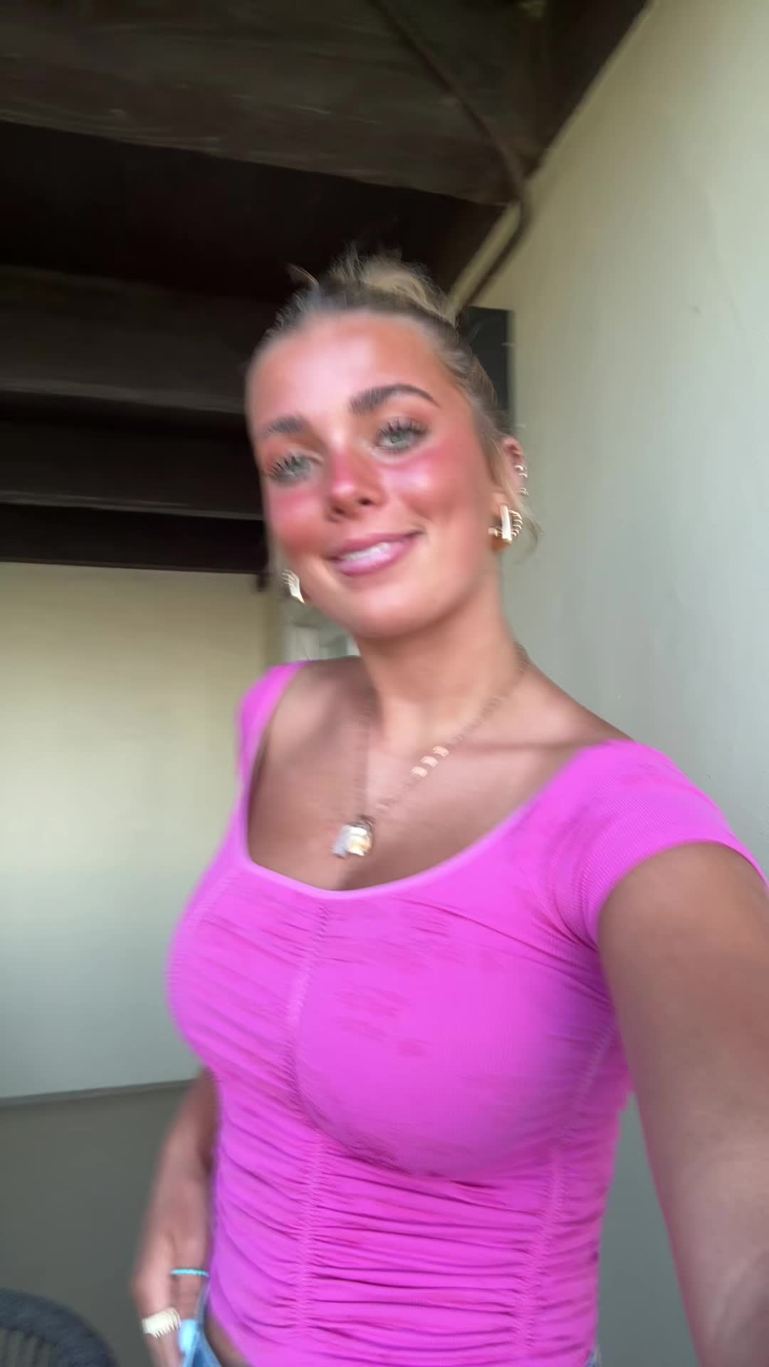 @rj😇