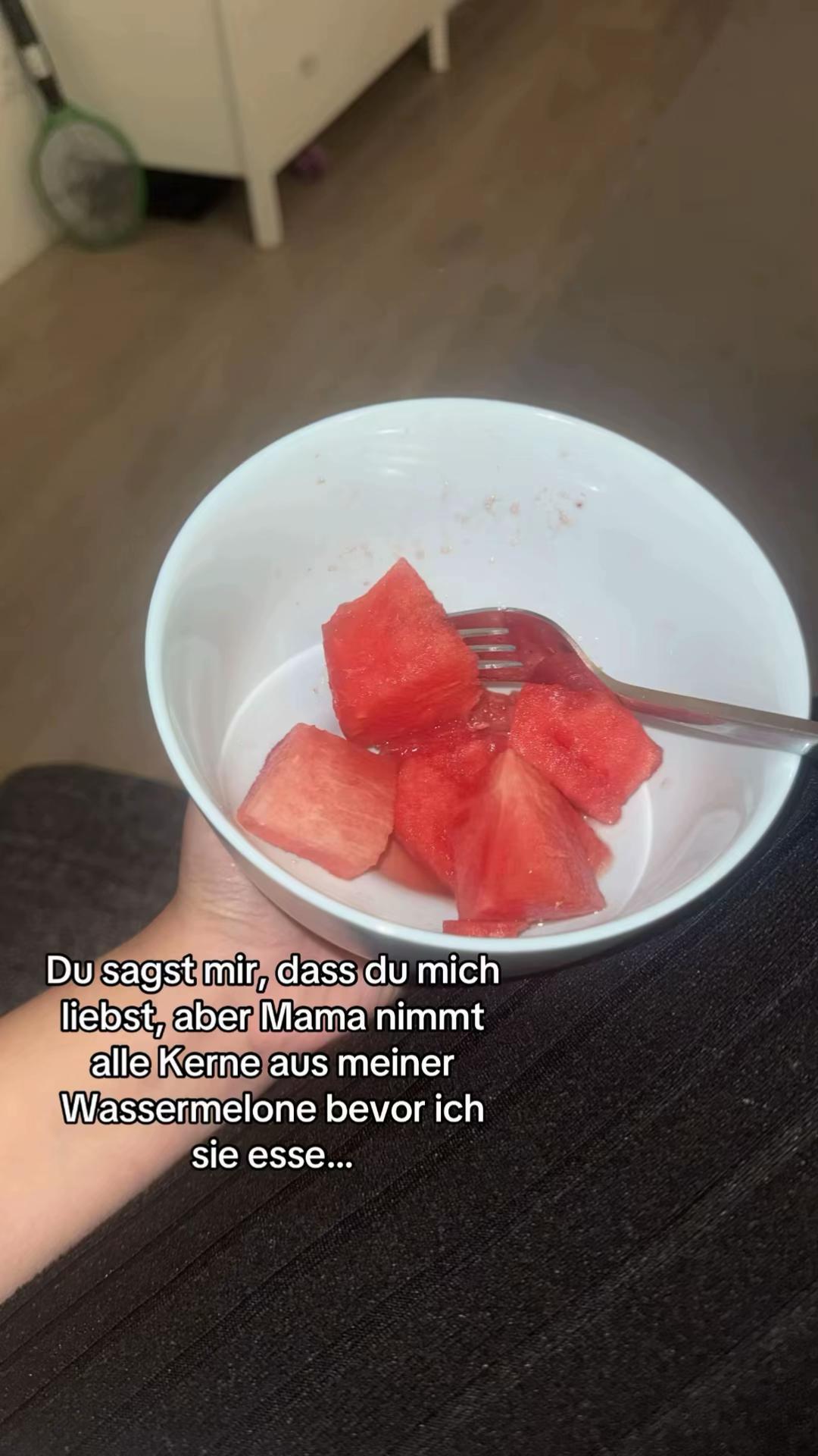 @𝓮