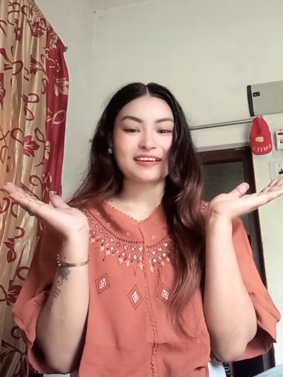 @Anshika🧿