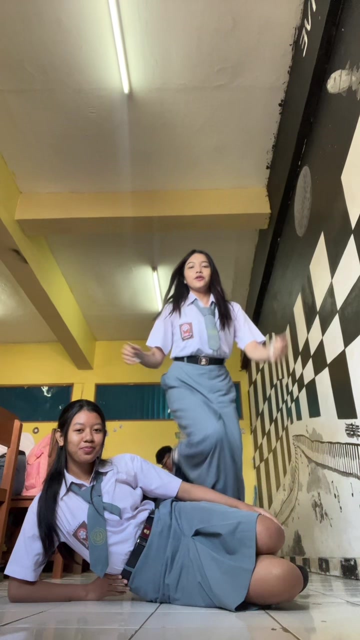 @van🧿