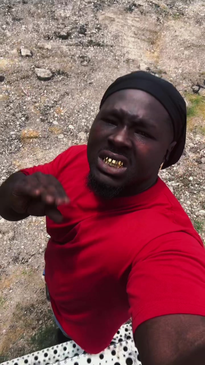 @CyiereThaGorillaTrucka🦍