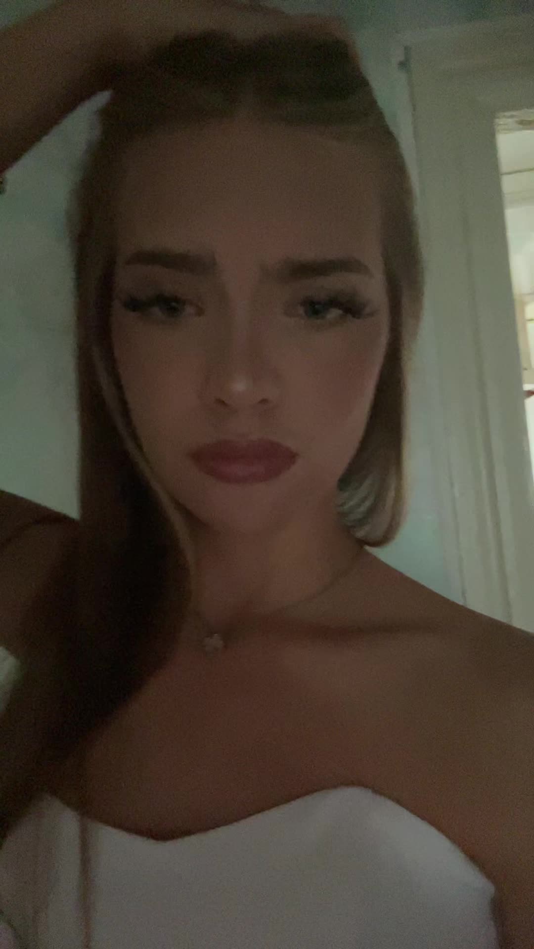 @ᴍᴇʟʟᴇʀ⛓️