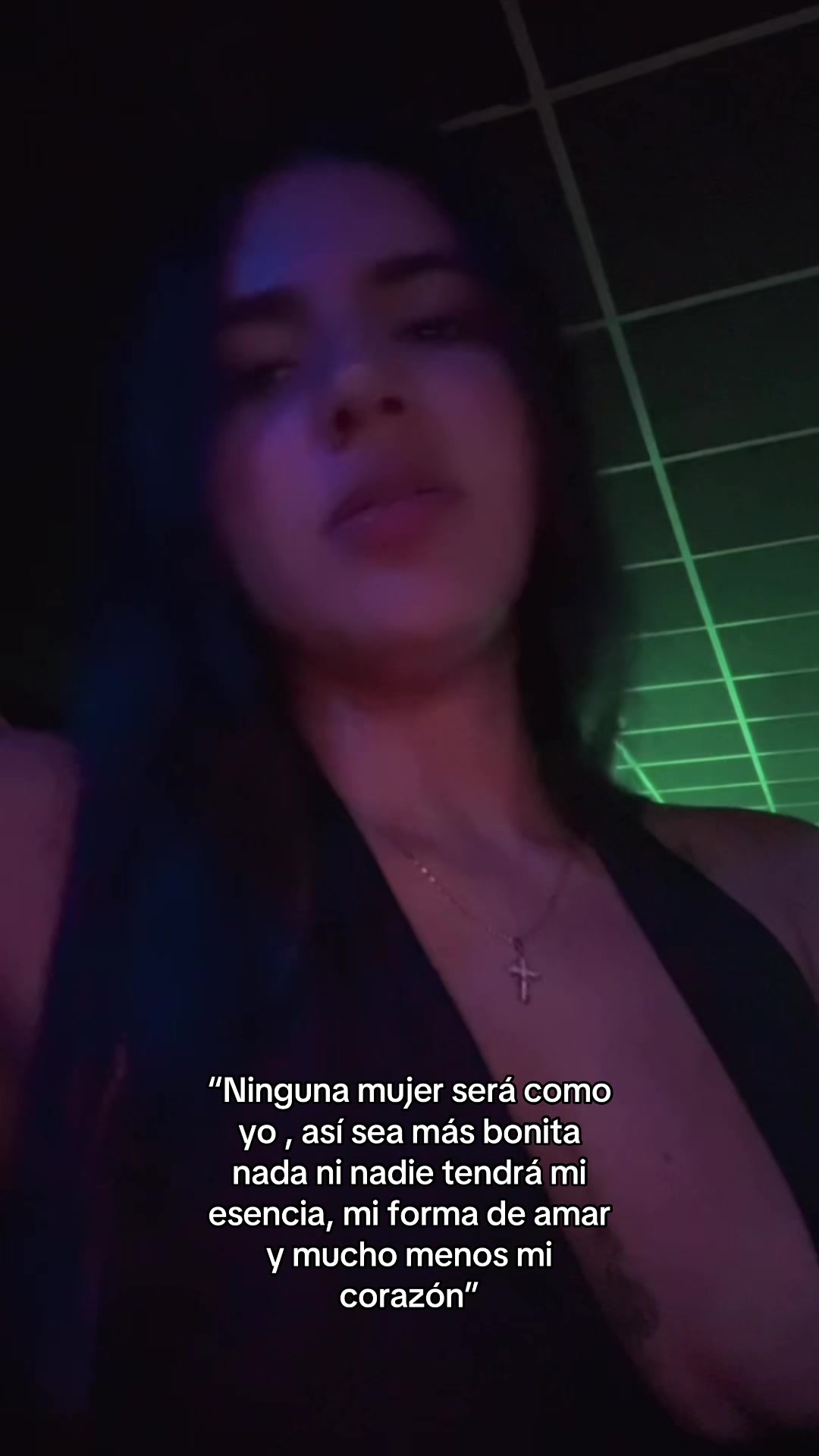 @Angie Cruz 🍓