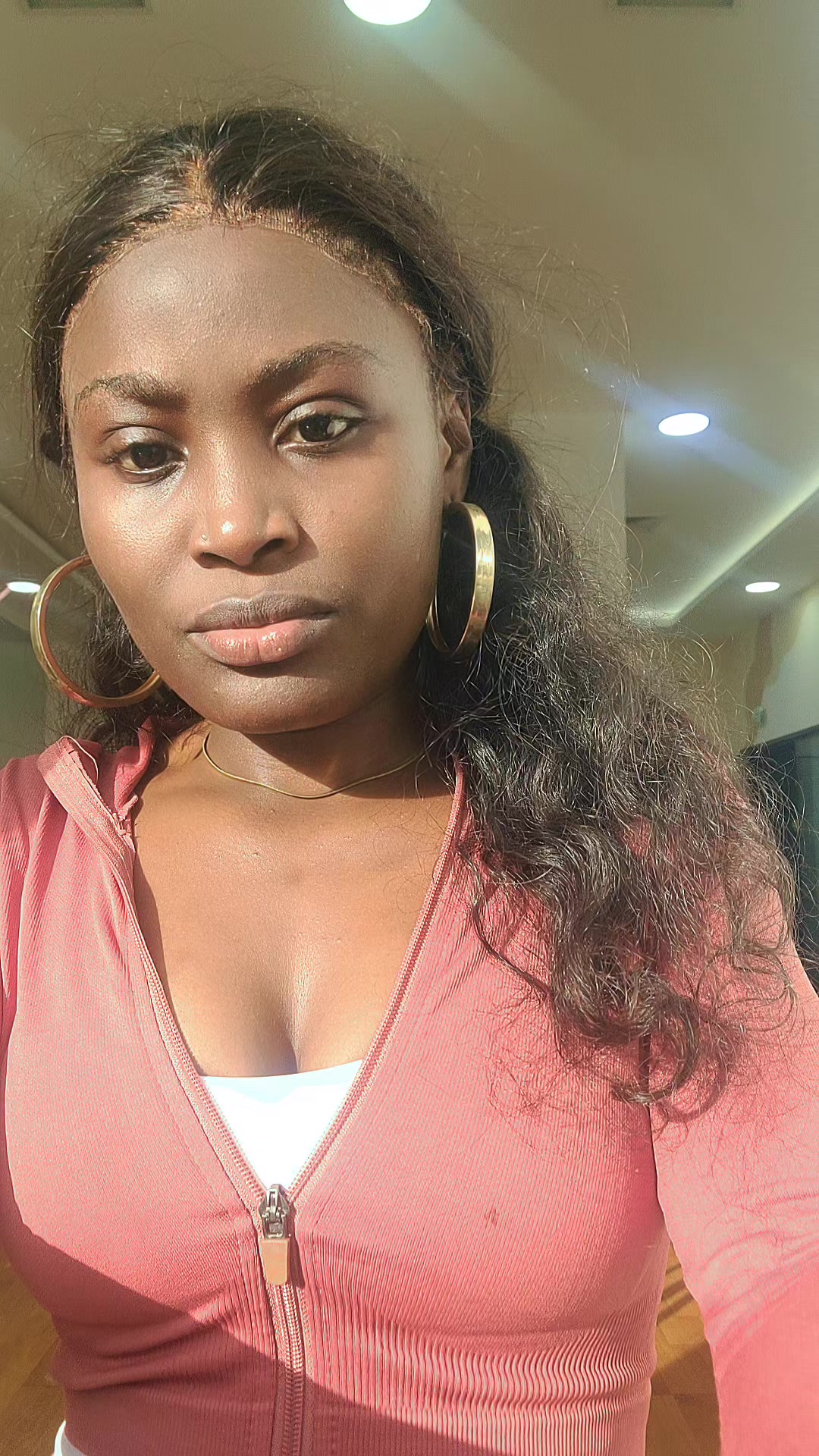 @daphn&eacute; nicole ngah✝️