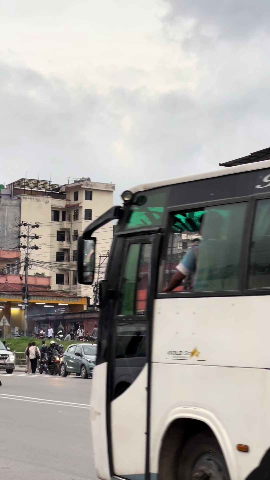 @Deluxe Bus Of Nepal🇳🇵🇳🇵