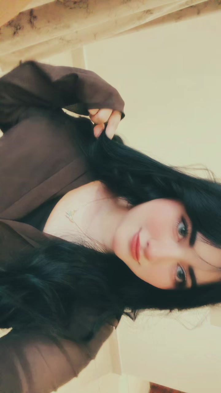 @Arooba