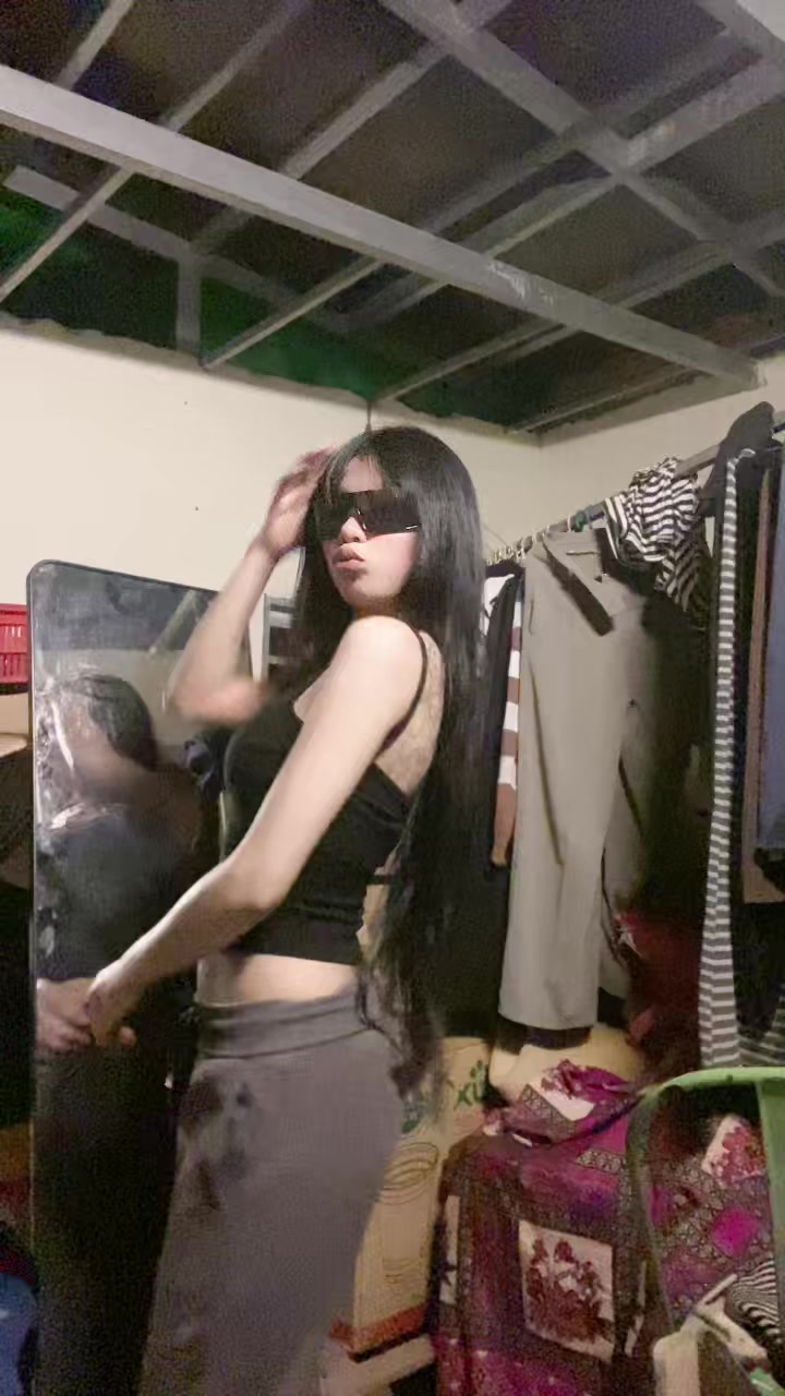 @Sa
