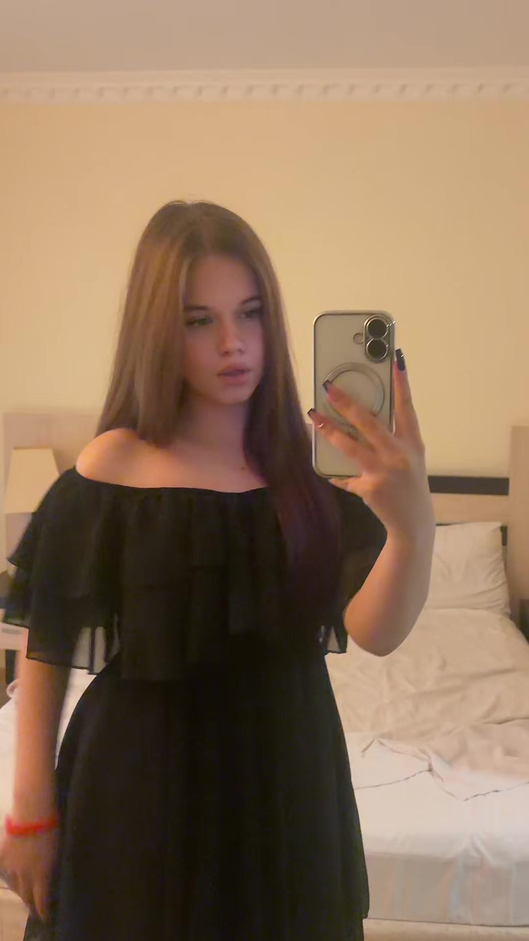 @𝑚𝑒𝑙𝑜𝑑𝑦'𝑠