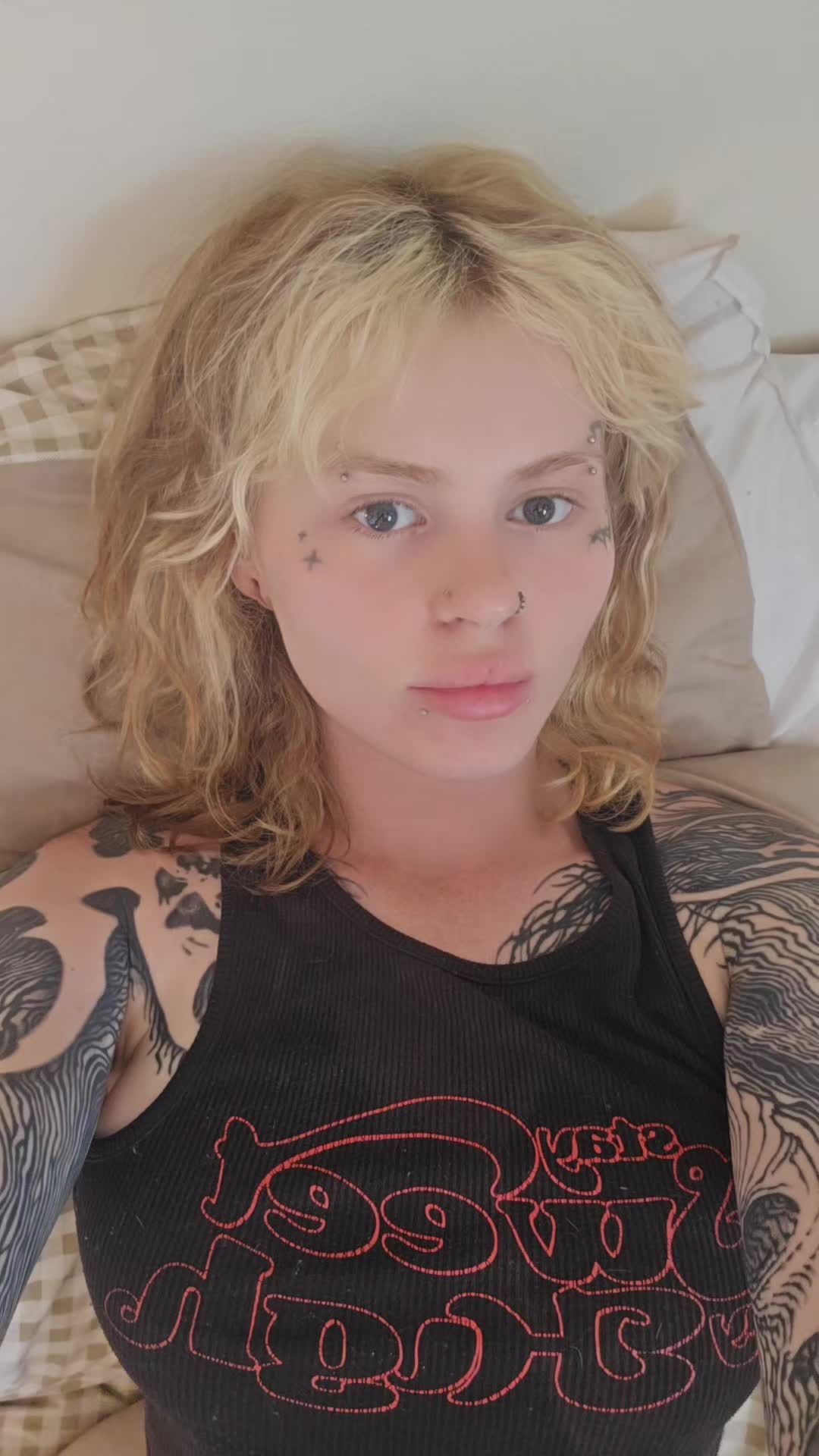 @prettyhotdogs