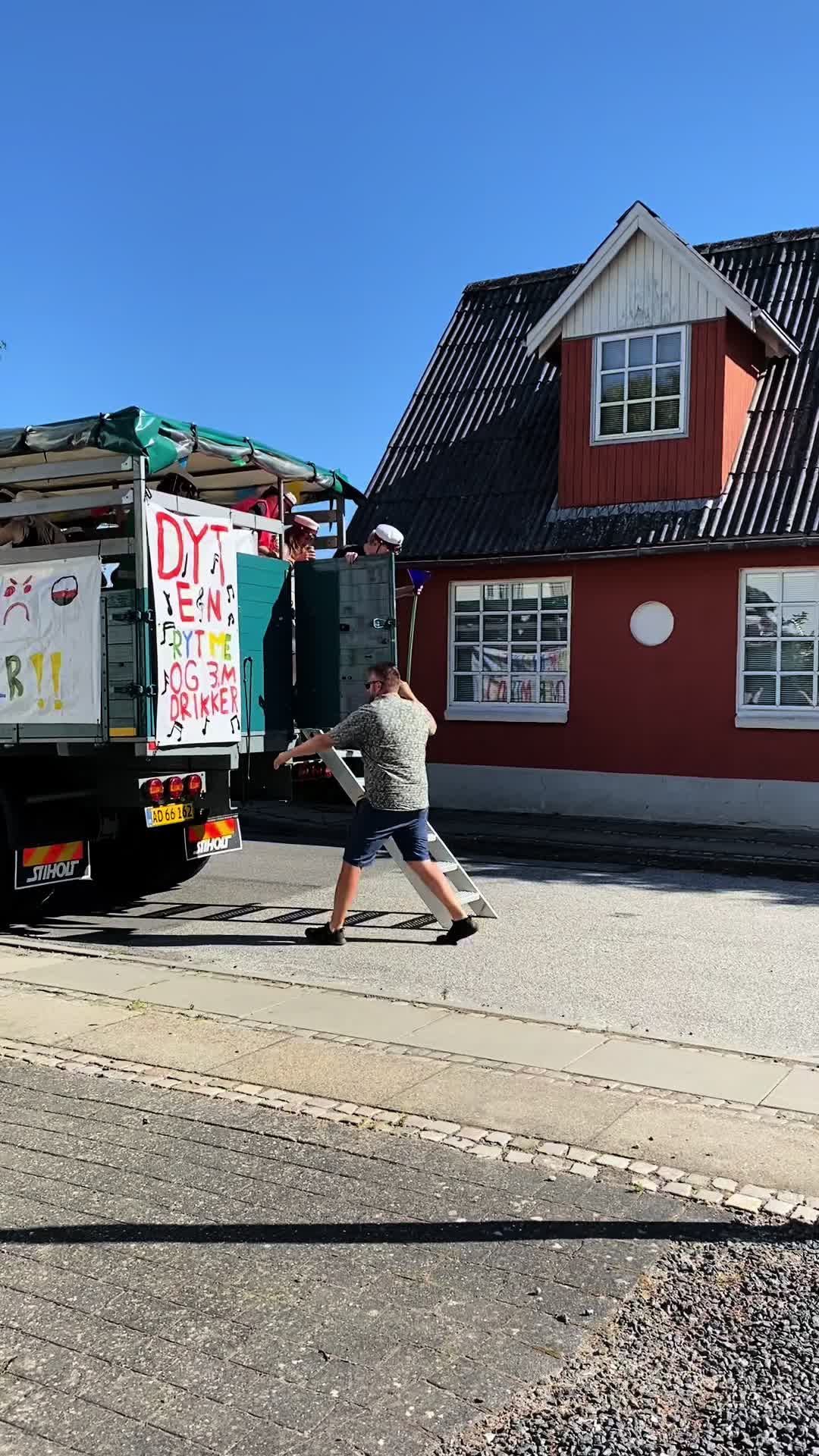 @Freya B&oslash;rkild