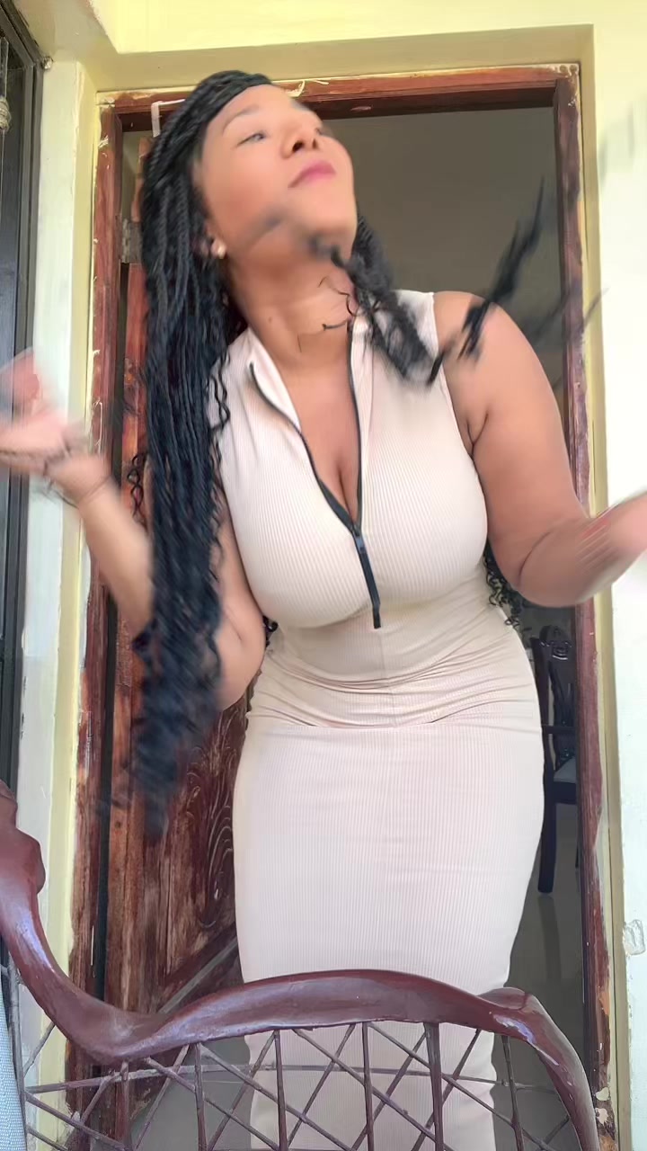 @Raisa Flores