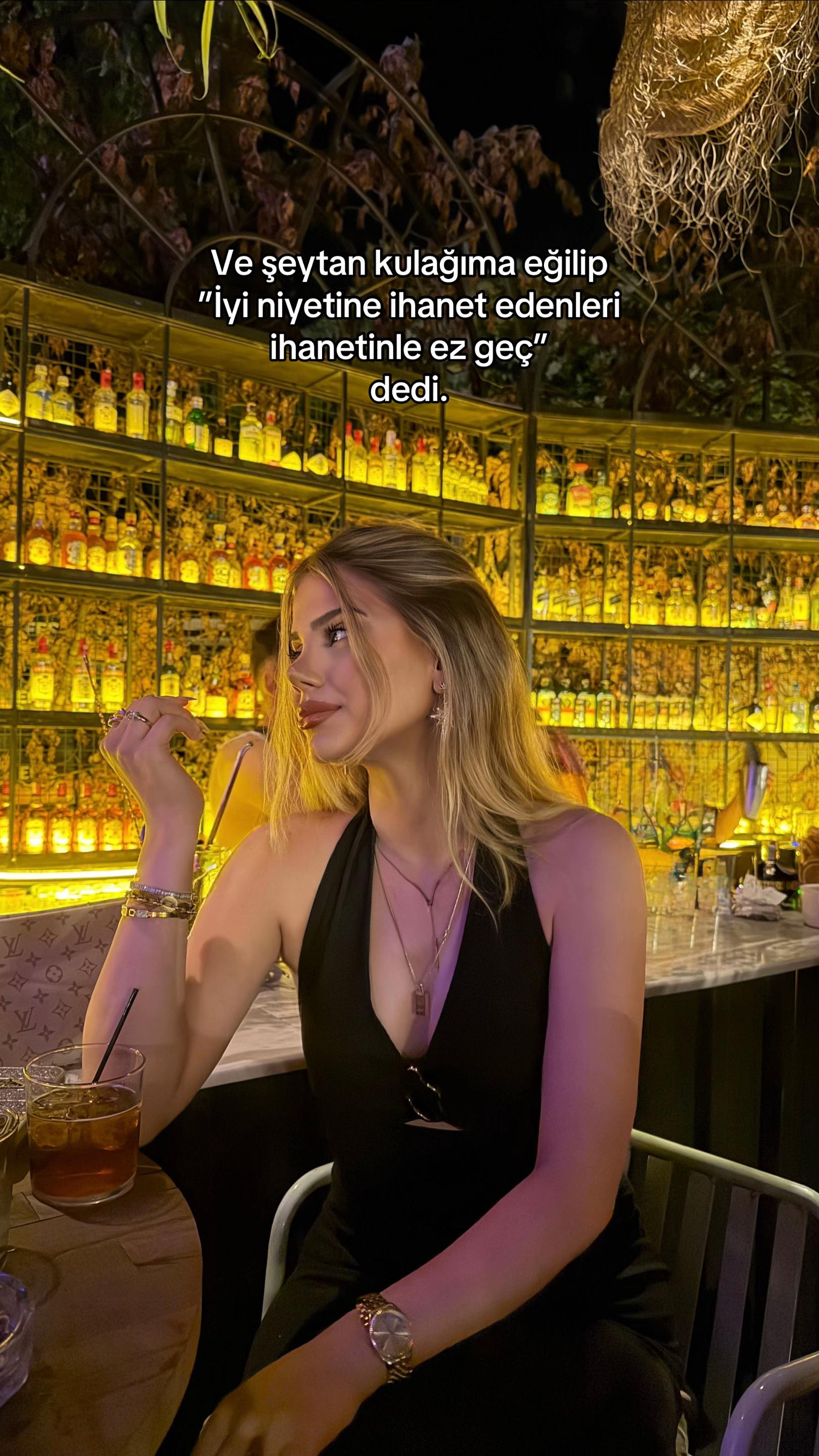 @𝐒