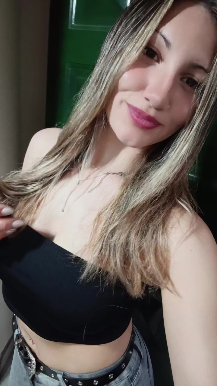 @ANI🍑🍒🫦