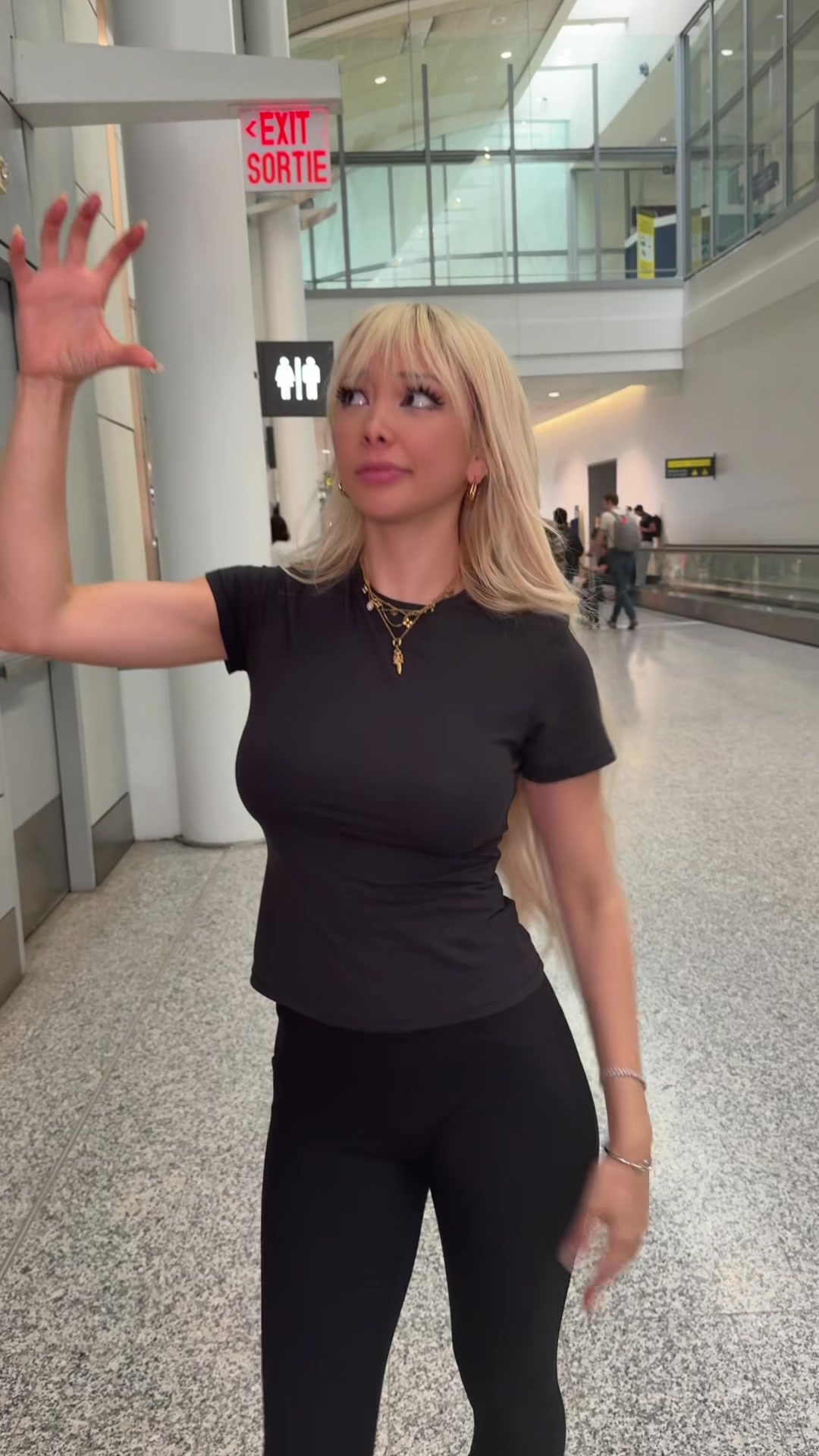 @mia