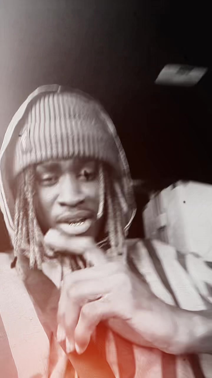 @𝒮𝐸𝒞𝒦𝒜𝒮𝐼𝒮✨🤴🇬🇲🎤