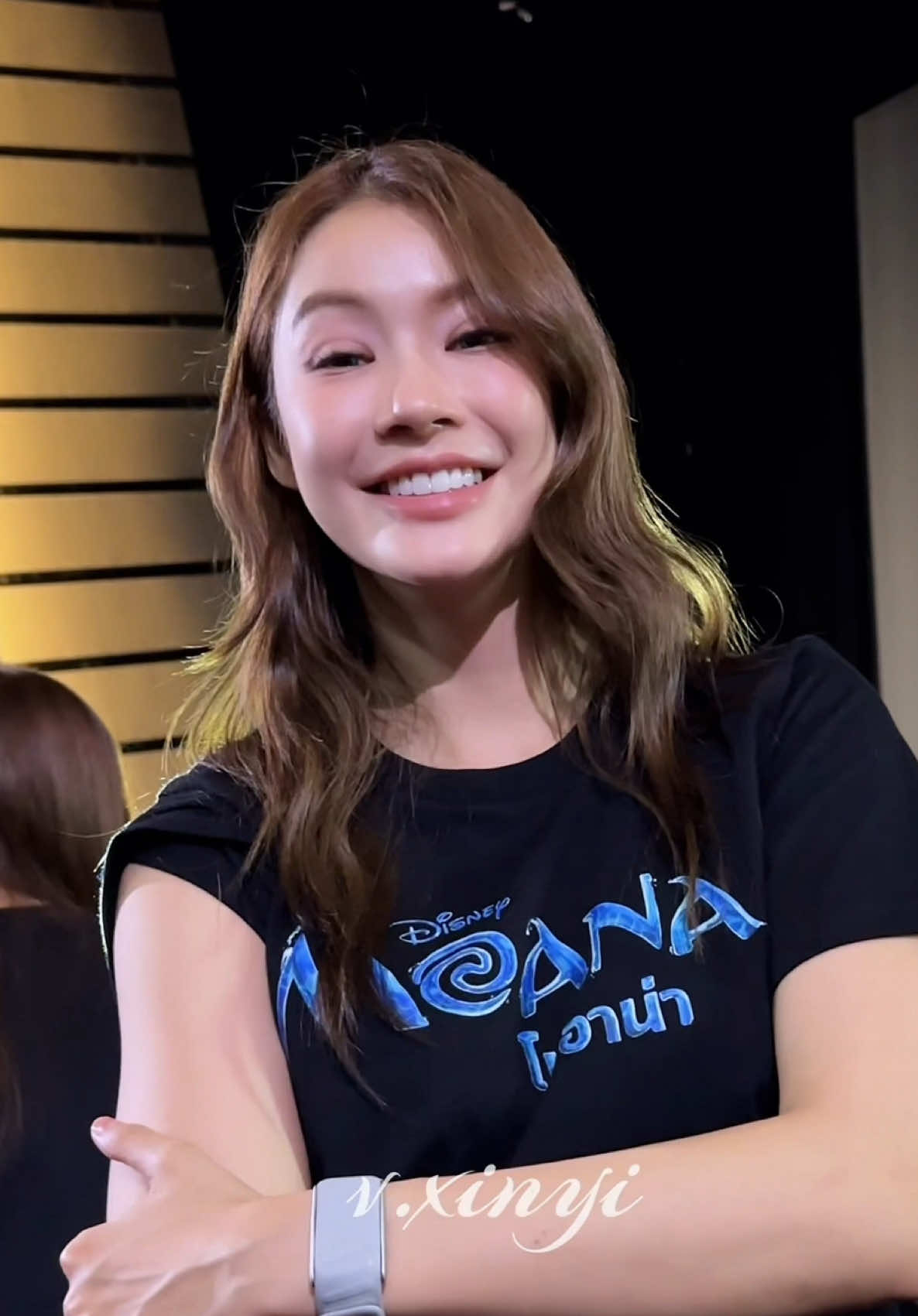 @v.xinyi